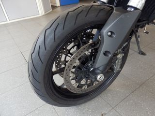 Voertuigafbeelding 9