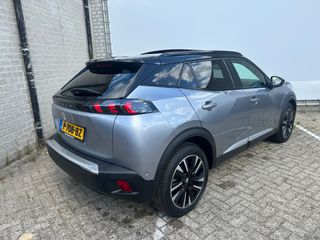 Voertuigafbeelding 17