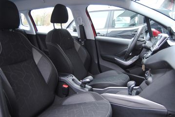 Voertuigafbeelding 8