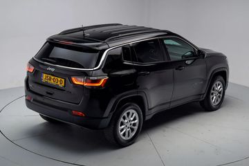 Voertuigafbeelding 13