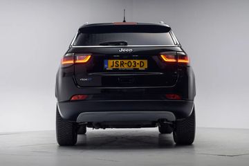 Voertuigafbeelding 31