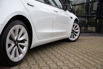 Voertuigafbeelding 4