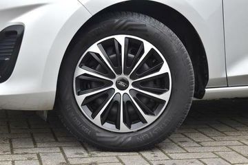 Voertuigafbeelding 17