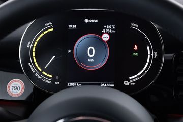 Voertuigafbeelding 17