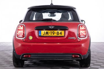 Voertuigafbeelding 24