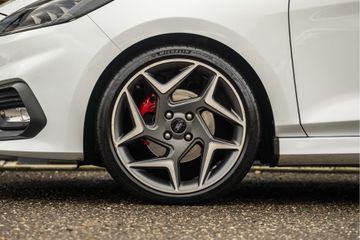 Voertuigafbeelding 8