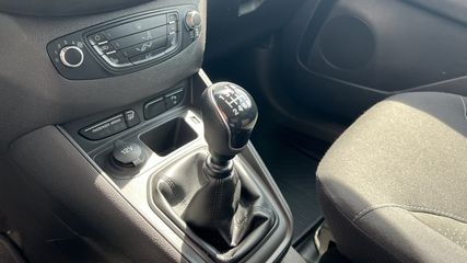 Voertuigafbeelding 13