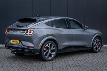 Voertuigafbeelding 1