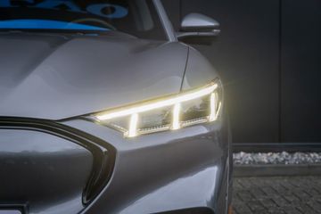 Voertuigafbeelding 25