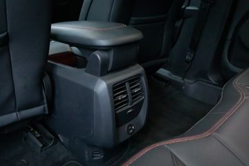 Voertuigafbeelding 34