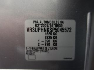 Voertuigafbeelding 42