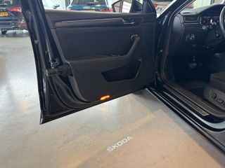 Voertuigafbeelding 26