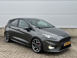 Voertuigafbeelding 2