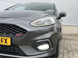 Voertuigafbeelding 21