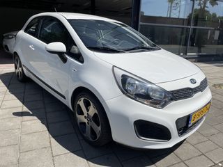 Voertuigafbeelding 3