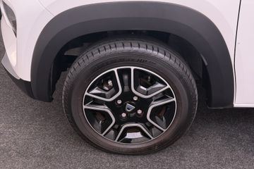 Voertuigafbeelding 6