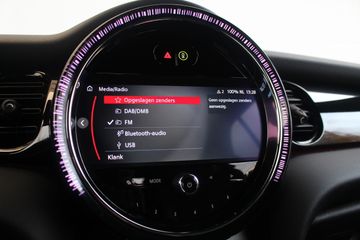 Voertuigafbeelding 17