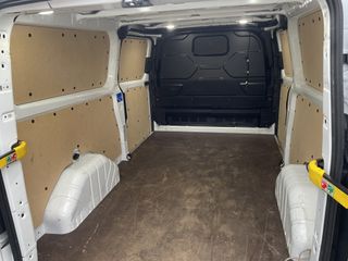 Voertuigafbeelding 17