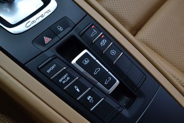 Voertuigafbeelding 26