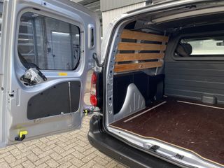 Voertuigafbeelding 15