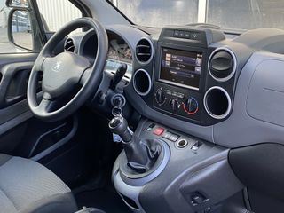 Voertuigafbeelding 26