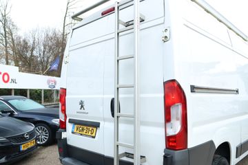 Voertuigafbeelding 3