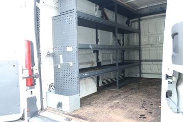 Voertuigafbeelding 5