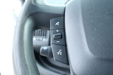 Voertuigafbeelding 8