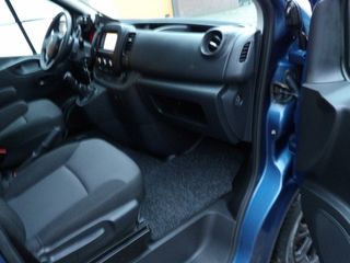 Voertuigafbeelding 11