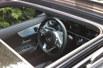 Voertuigafbeelding 7