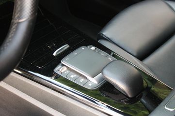 Voertuigafbeelding 8