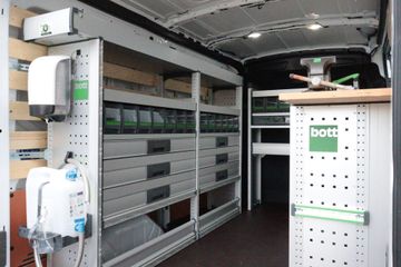 Voertuigafbeelding 6