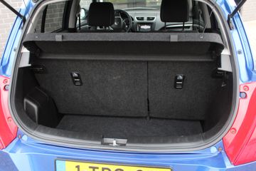 Voertuigafbeelding 22