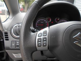 Voertuigafbeelding 9