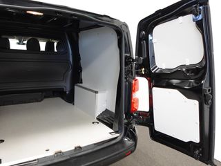 Voertuigafbeelding 35