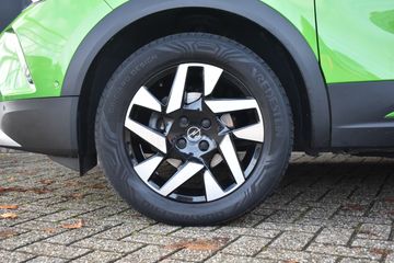 Voertuigafbeelding 30