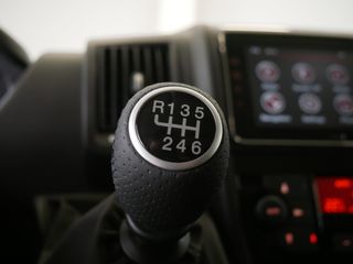 Voertuigafbeelding 27