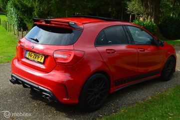 Voertuigafbeelding 3