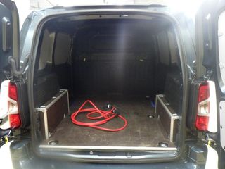 Voertuigafbeelding 2