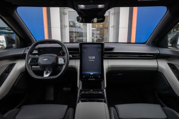 Voertuigafbeelding 11