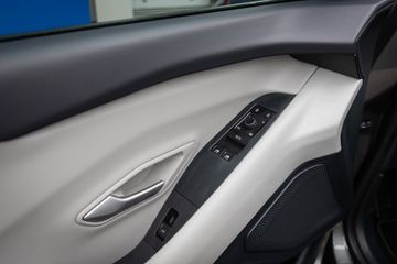 Voertuigafbeelding 23