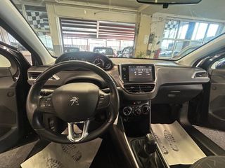 Voertuigafbeelding 13