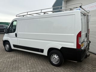 Voertuigafbeelding 10