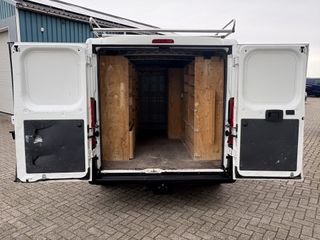 Voertuigafbeelding 7