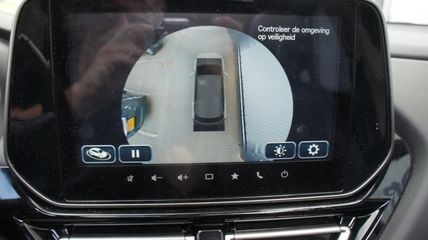 Voertuigafbeelding 9