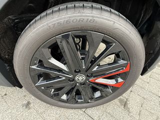 Voertuigafbeelding 6