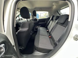 Voertuigafbeelding 11