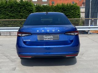 Voertuigafbeelding 5