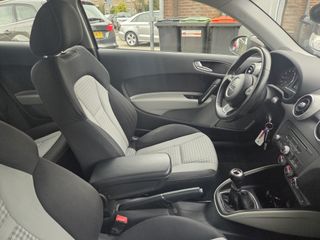 Voertuigafbeelding 1