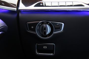 Voertuigafbeelding 48